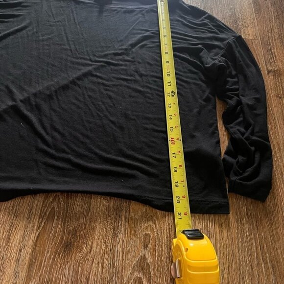 Wilfred black long sleeve size small - Picture 6 of 7